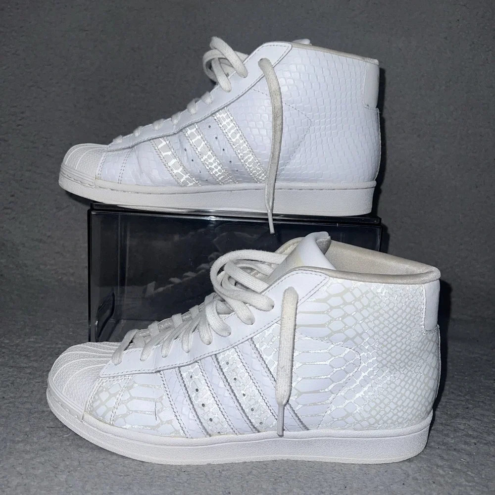 adidas Originals Pro Model Sneakers Men's 8½ Reflective Snake Skin Shoes D69287